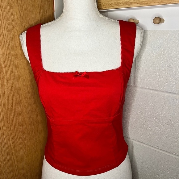 blashe Tops - Blashe red top with lace trip bustier top women’s Medium